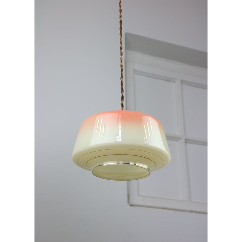 Vintage zalm hanglamp in glas en messing