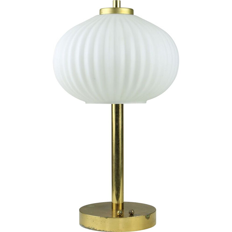 Vintage table lamp in opaline glass and brass