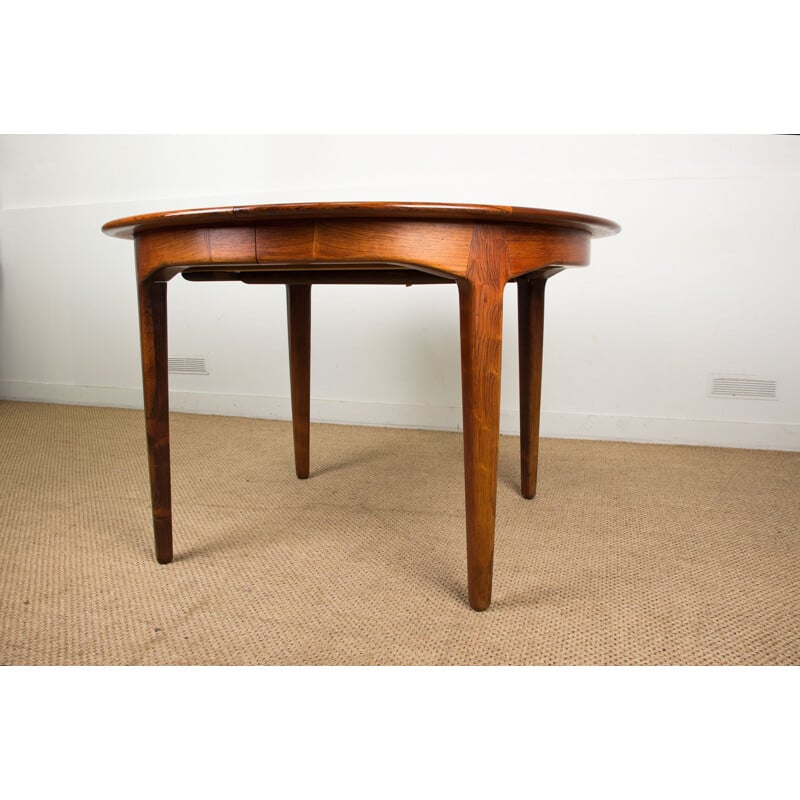 Vintage Danish rosewood extendable table model 62 by Henning Kjaernulf for Soro Stolefabrik, 1960s