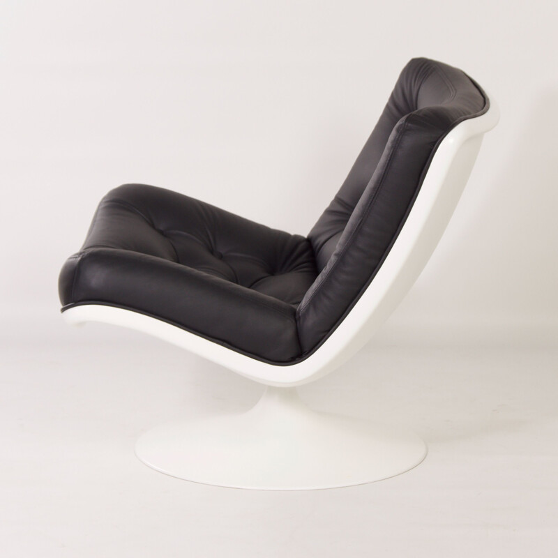 Vintage 976 swivel armchair in black leather by Geoffrey D. Harcourt for Artifort, 1960