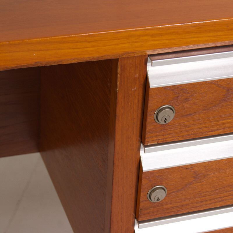 Vintage mahogany desk, 1970