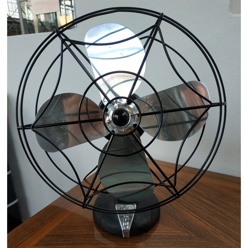 Vintage industrial Eskimo fan from Bersted Mfg. Co, USA 1950