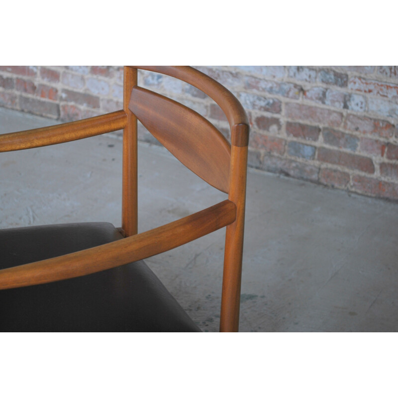 Set of 6 vintage teak chairs by McIntosh, British 1960