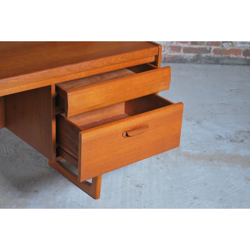 Vintage teak dressing table by William Lawrence for Nottingham, England 1960