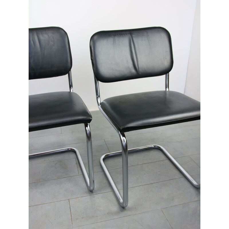 Pair of vintage Cesca chairs in leather by Marcel Breuer