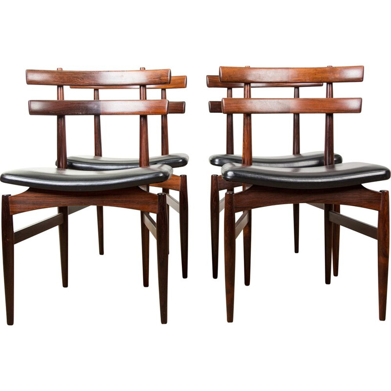 Set of 4 vintage rosewood chairs model 30 by Poul Hundevad for Hundevad & Co, Denmark 1960