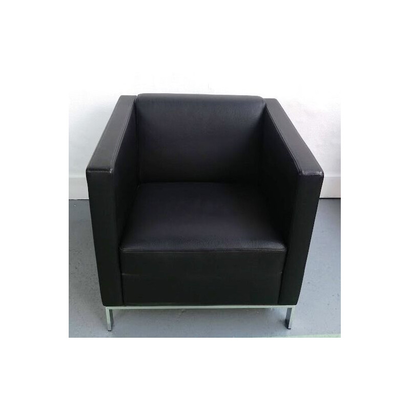 Vintage black leather armchair by Foster for Walter Knoll