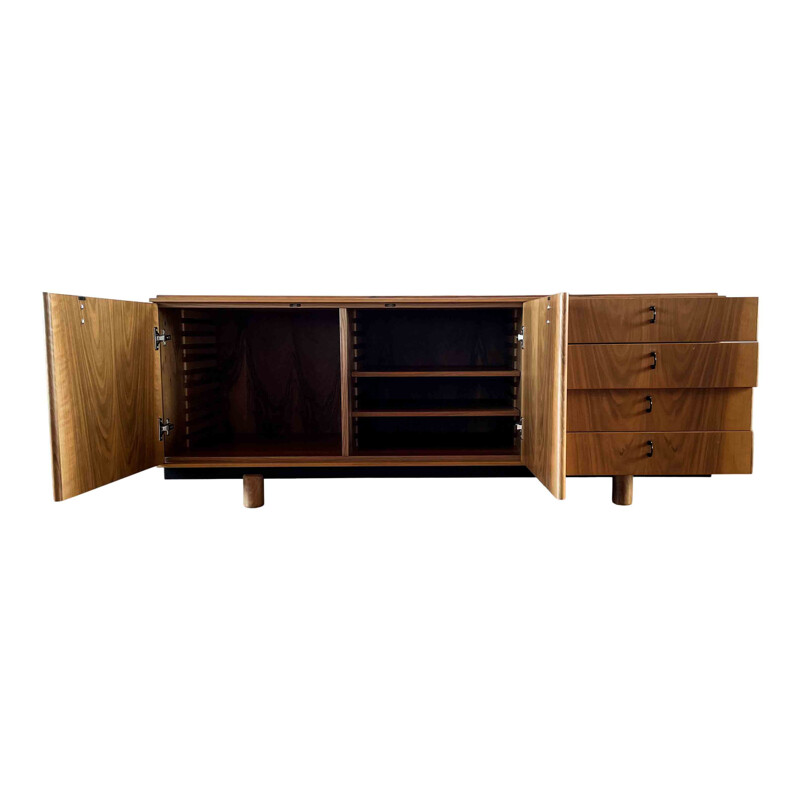 Vintage Ovunque walnut sideboard  by Gianfranco Frattini for Bernini, Italy 1963