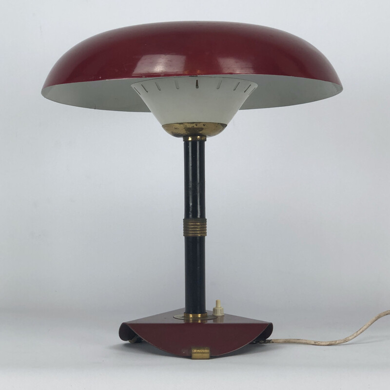 Italienische Vintage-Tischlampe aus Messing und Lack, 1950