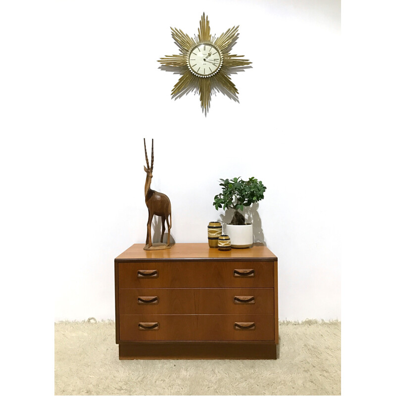 G Plan small teak chest of drawers, Victor WILKINS - 1970s