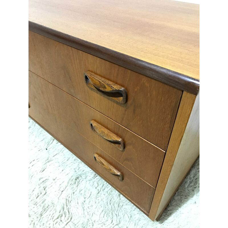 G Plan small teak chest of drawers, Victor WILKINS - 1970s