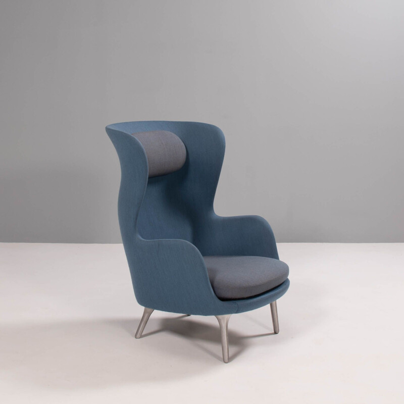 Fauteuil vintage RO bleu et gris par Jaime Hayon pour Fritz Hansen