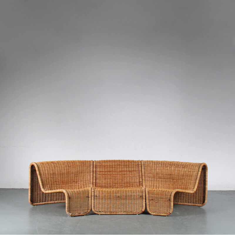 Set of 3 vintage modular rattan sofas by Tito Agnoli for Bonacina, Italy 1960