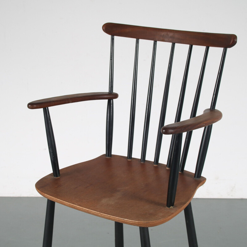 Vintage bar stool with armrests, 1960