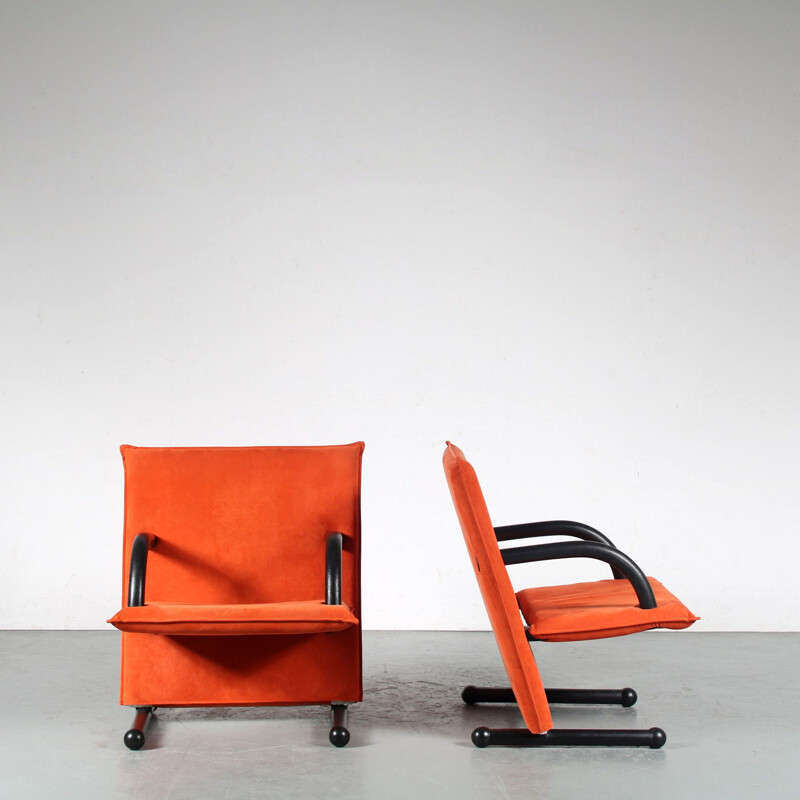 Pair of vintage T-Line armchairs by Burkhard Vogtherr for Arflex, Italy 1980