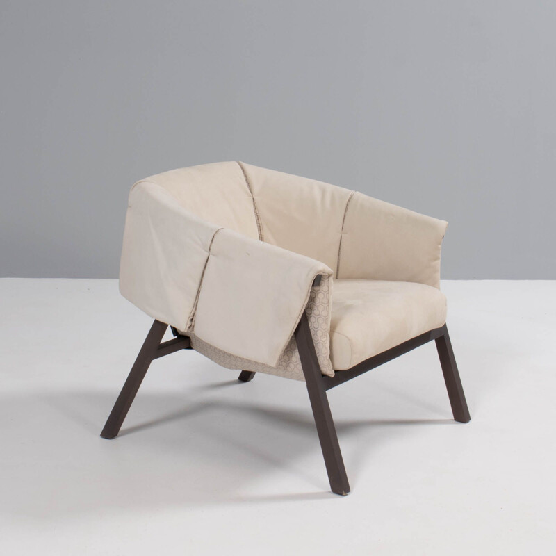 Vintage Okumi fauteuil in crèmeleer van Studio Catoir voor Ligne Roset, 2012