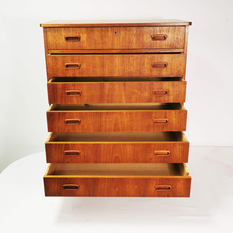 Teak mid century chest of drawers with 6 pull-out drawers, Denmark 1960s