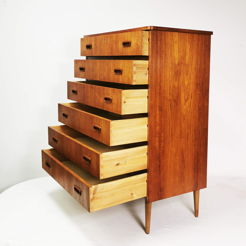 Teak mid century chest of drawers with 6 pull-out drawers, Denmark 1960s