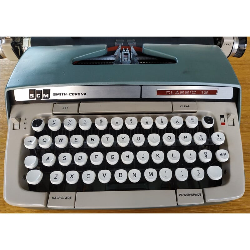 Machine à écrire vintage Smith-Corona Classic 12 portable, USA 1960