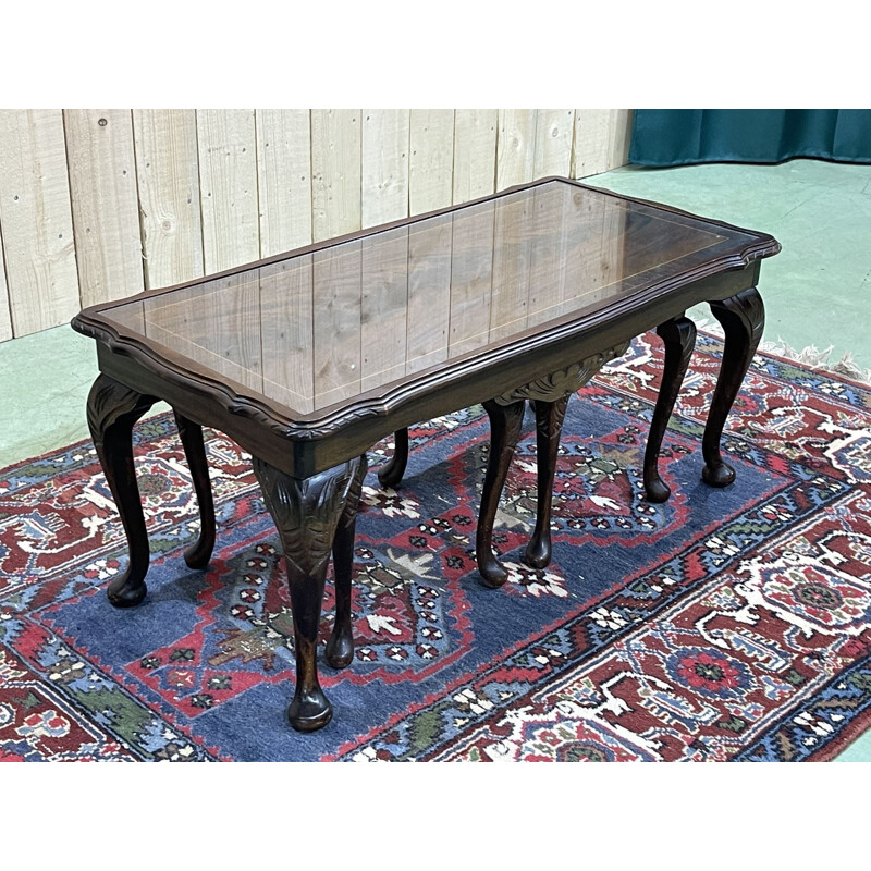 Vintage English nesting tables in mahogany