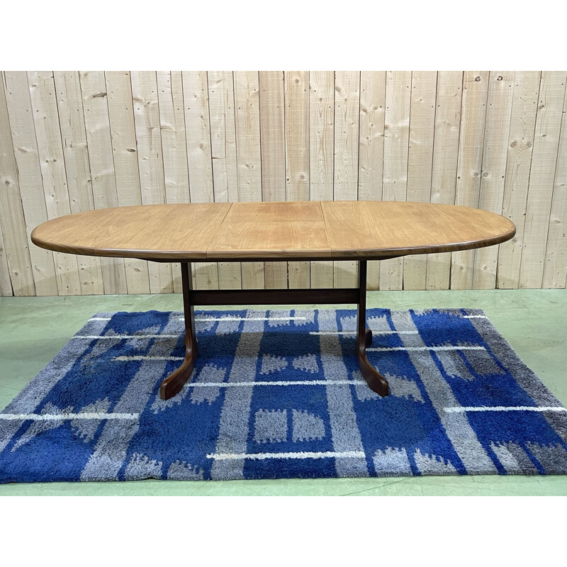 Vintage teak table with butterfly extension for G plan, 1970