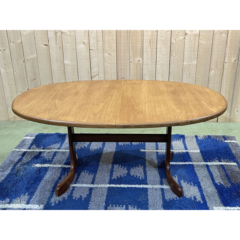 Vintage teak table with butterfly extension for G plan, 1970