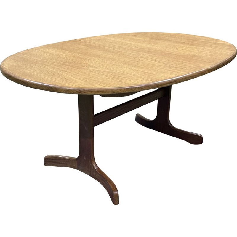 Vintage teak table with butterfly extension for G plan, 1970