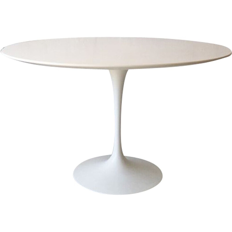 Round tulip vintage dinning tabel by Saarinen for Knoll, 1990