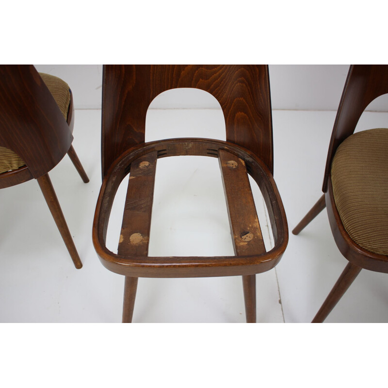 Juego de 4 sillas vintage de madera y tela de Oswald Haerdtl, Checoslovaquia 1960