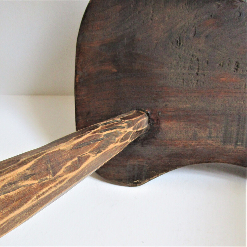 Tabouret de traite tripode vintage Art populaire français en bois massif, 1950