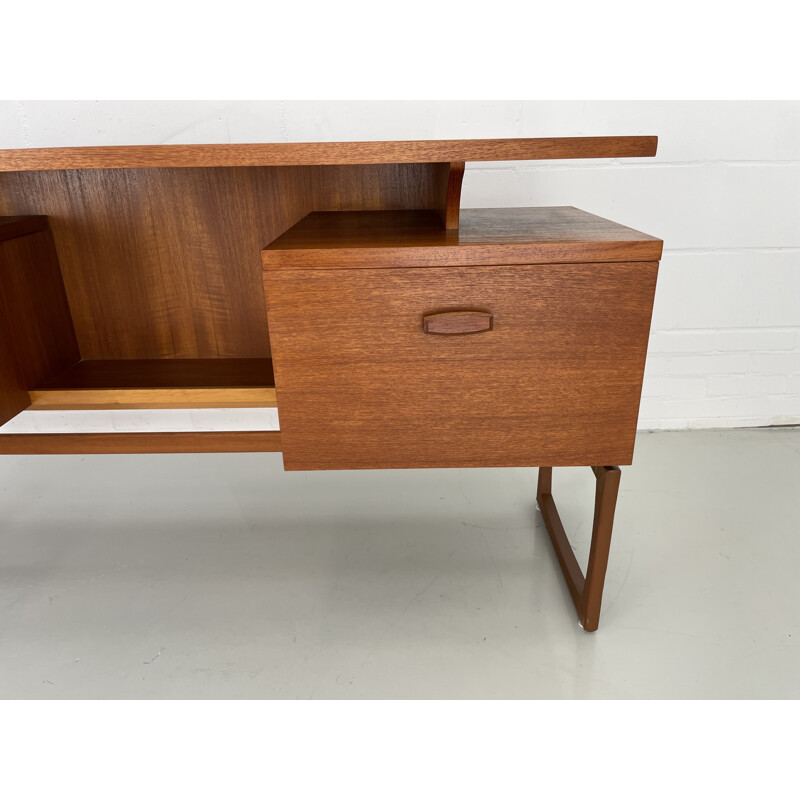 Vintage G-Plan desk by V.Wilkins, 1960s