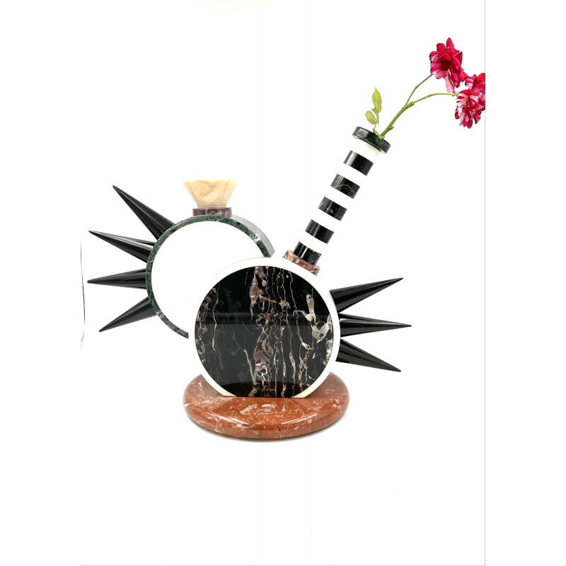 Vase sculpture vintage "Sholapur" par Michele de Lucchi pour Up & Up, Carrare Italie 1985