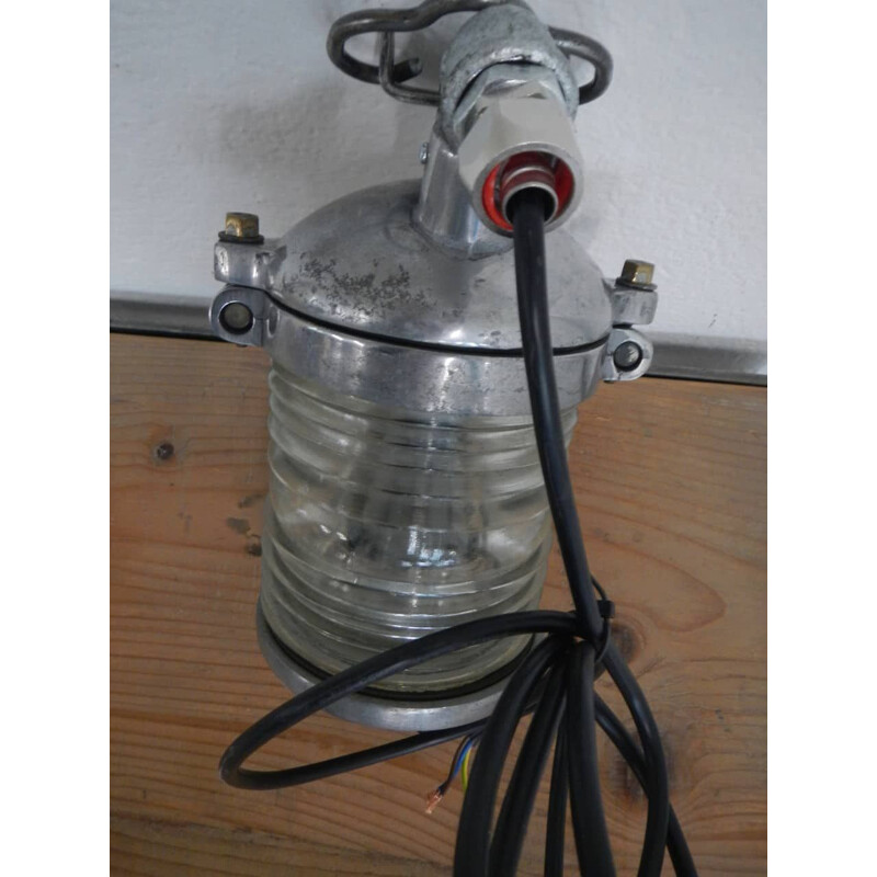 Vintage Russische marine aluminium lamp met glazen stolp