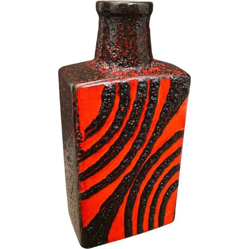 Vase vintage en forme de bouteille en lave rouge et noir, Allemagne 1970