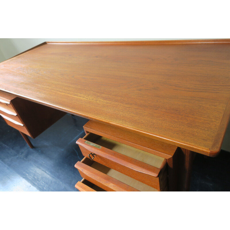 Danish teak vintage writing desk with floating top by Peter Lovig Nielsen, 1960s