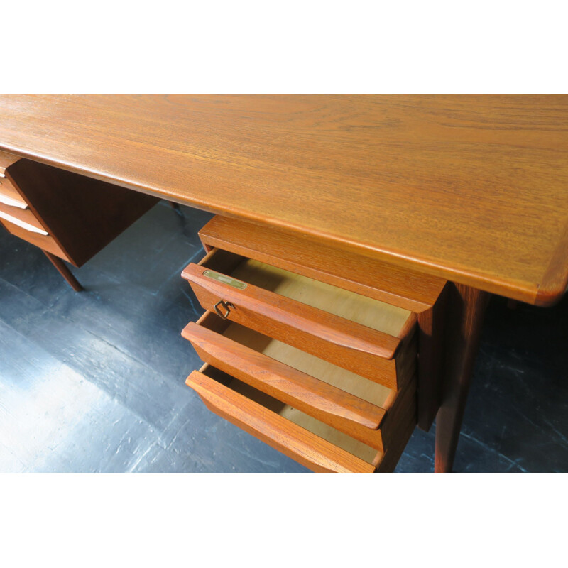 Danish teak vintage writing desk with floating top by Peter Lovig Nielsen, 1960s