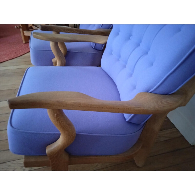 Paire de fauteuils vintage "Grand Repos" en chêne et laine de Guillerme & Chambron