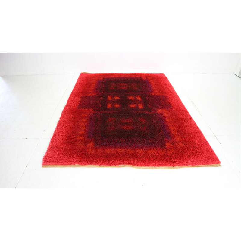 Vintage modernist red pile Rya rug by Desso, Netherlands 1970