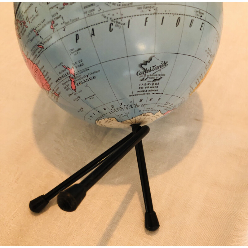 Mid century globe for Taride card