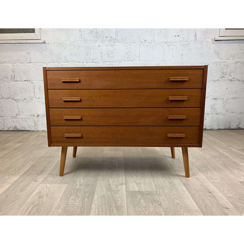 Scandinavian vintage teak chest of 4 drawers from Falsigs Møbelfabrik, 1960