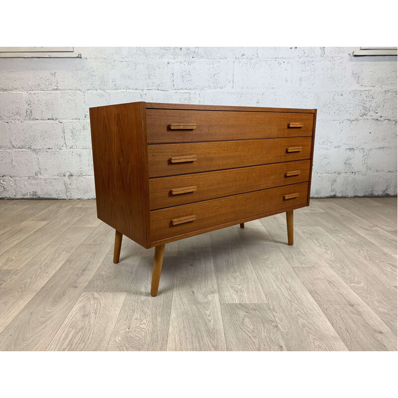 Scandinavian vintage teak chest of 4 drawers from Falsigs Møbelfabrik, 1960