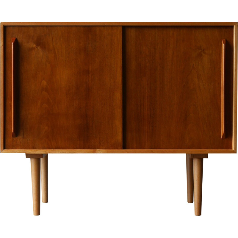 Hille unit 'C' sideboard in beech and walnut, Robin DAY - 1952