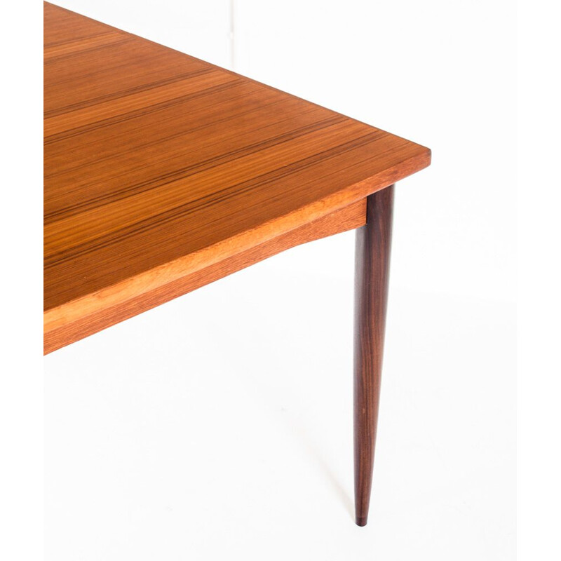 Table à manger vintage avec rallonge centrale style scandinave en teck, France 1960