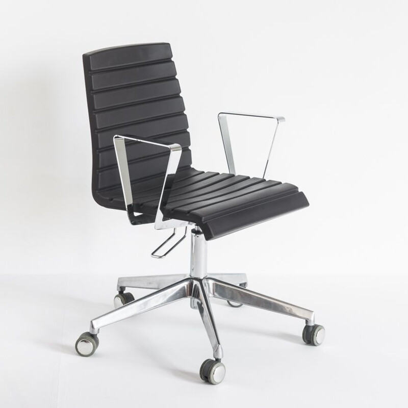 Vintage design swivel chair by Rafa Ortega for Top, Spain
