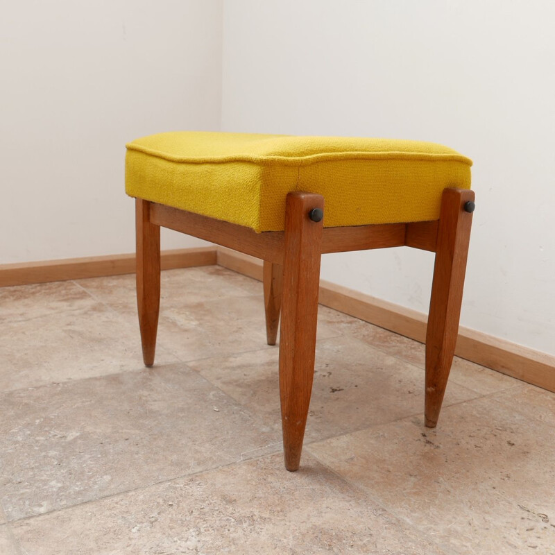 French mid-century oakwood stool by Guillerme et Chambron, 1960s