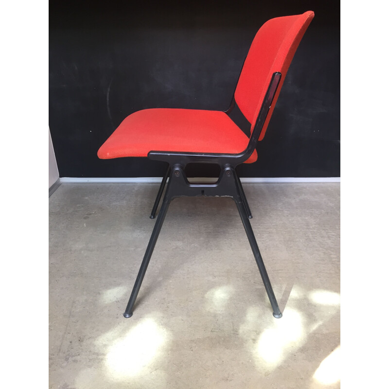 Paire de chaises vintage Castelli rouges corail