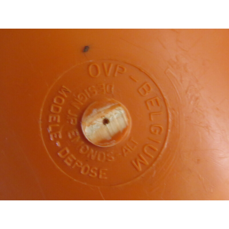 Satz von 4 Vintage-Stühlen aus orangefarbenem Kunststoff von OVP Belgium für JP Emonds, 1970