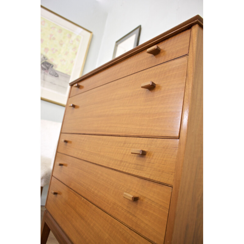 Mid-century walnut chest of drawers by Alfred Cox, UK 1960s
