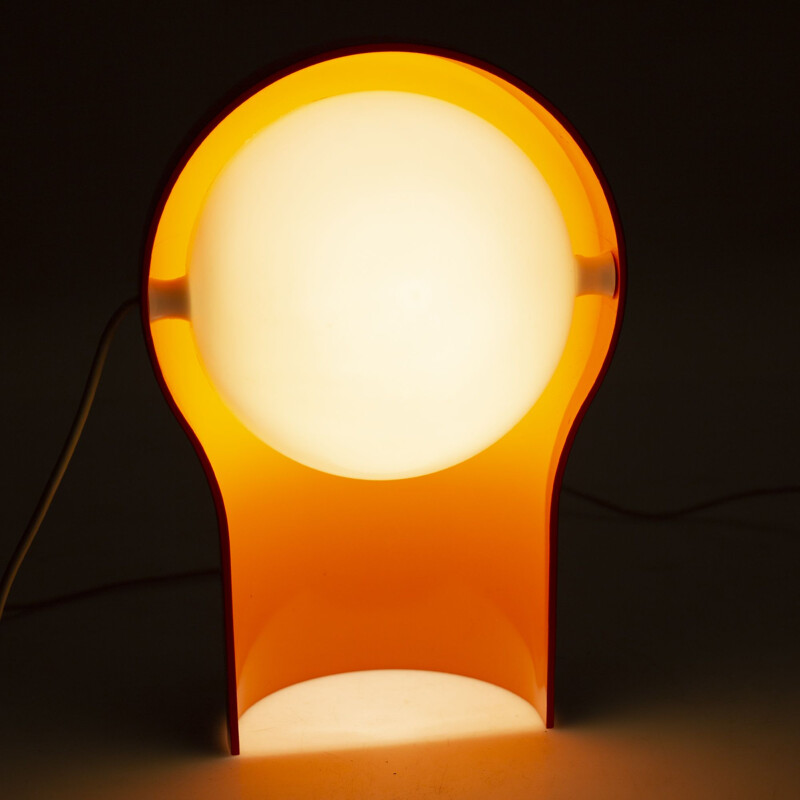 Mid century orange Telegono table lamp by Vico Magistretti for Artemide