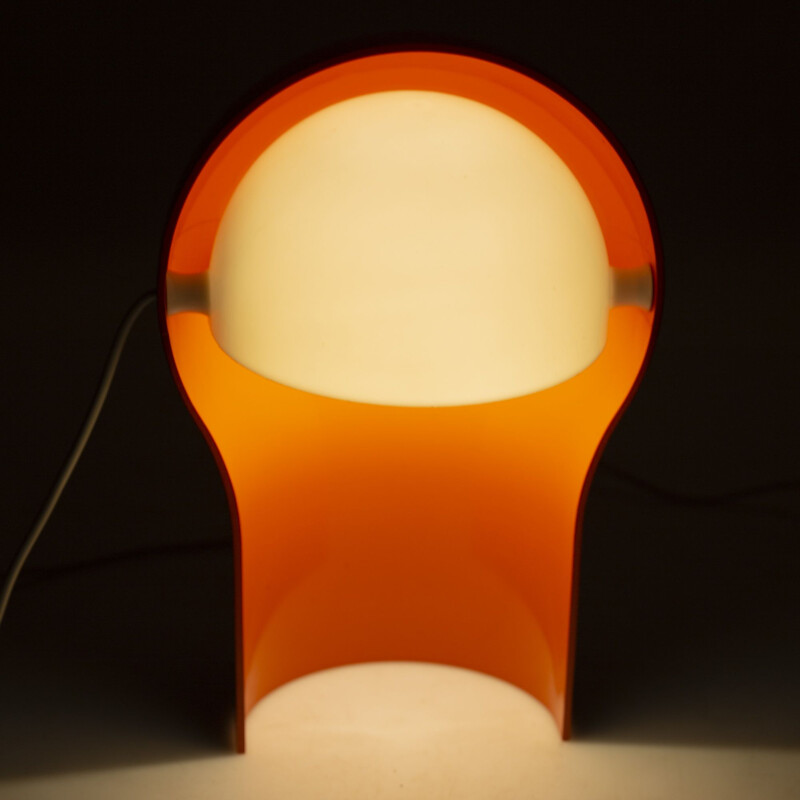 Mid century orange Telegono table lamp by Vico Magistretti for Artemide